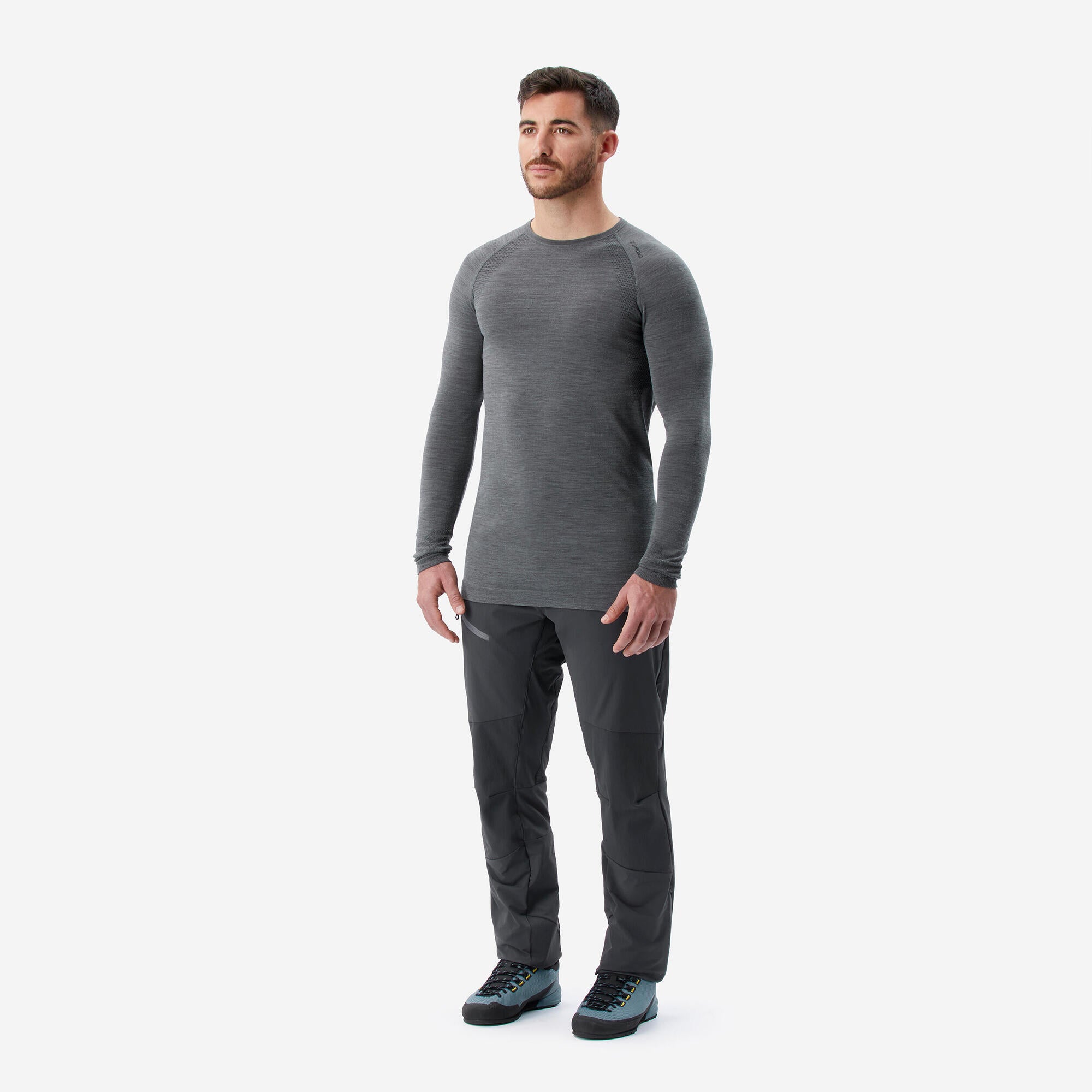 Alternative view of Simond Men's Alpinism Seamless Wool Long Sleeve Shirt