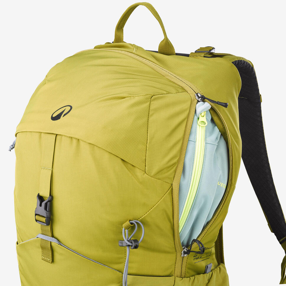 Quechua MH500 25 L Hiking Backpack - Image 19