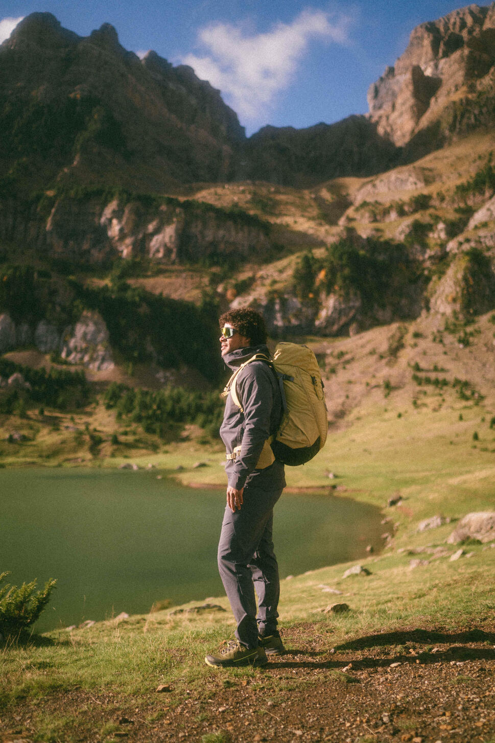 Quechua MH500 25 L Hiking Backpack - Image 23